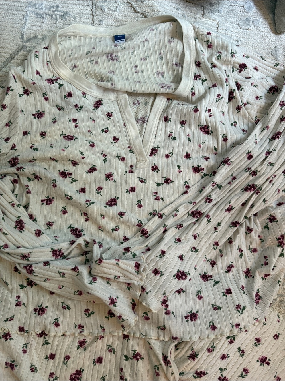 Old Navy Ditsy Floral Ribbed Pajama Set - Picture 2 of 7
